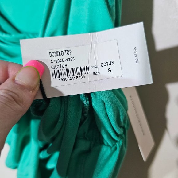 🏷️NWT Agolde Domino One-Shoulder Top In Cactus Green - Small - Picture 11 of 13